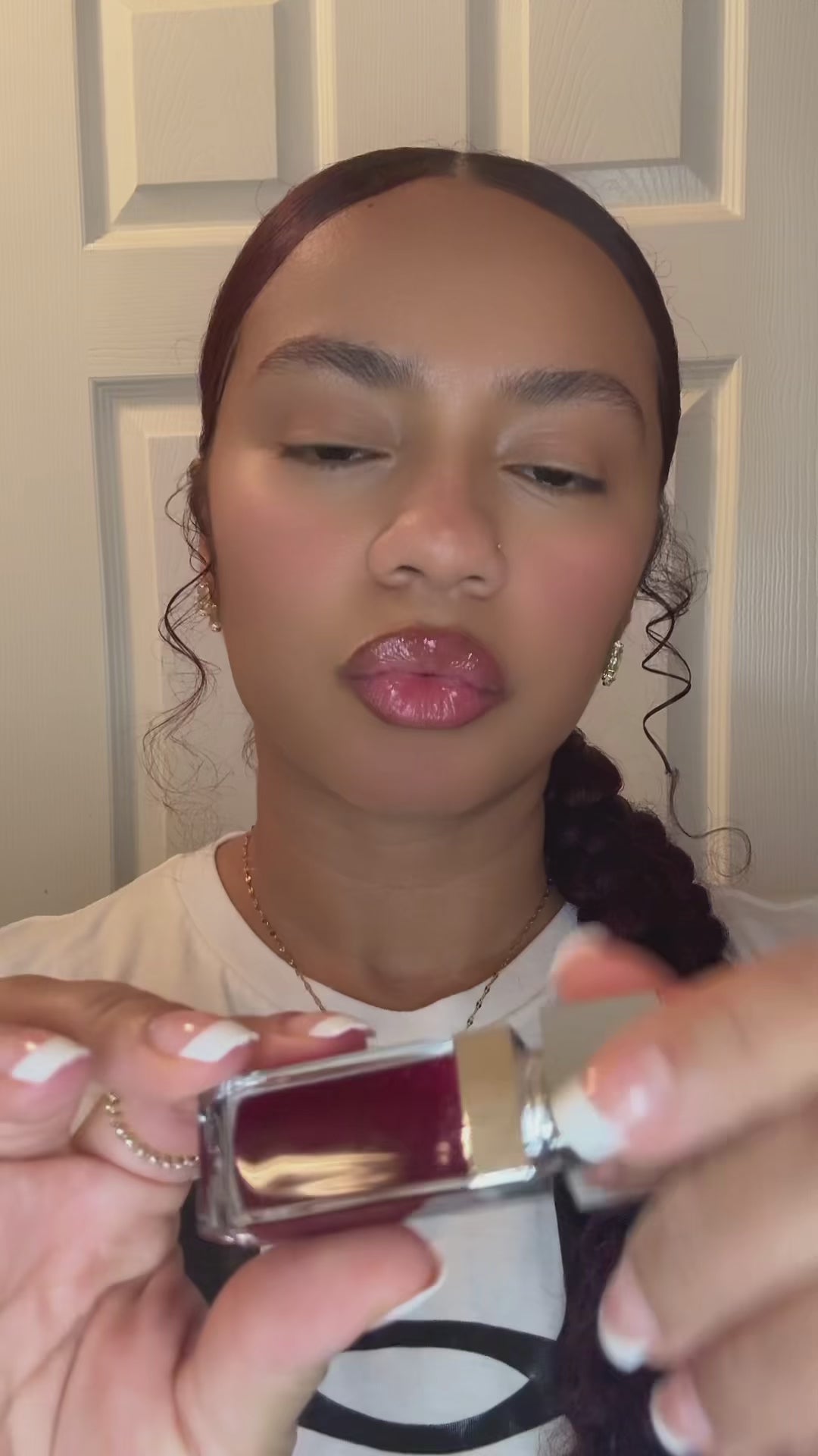 Load video: HoneySavage